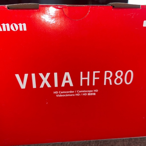 Vixia HF R80